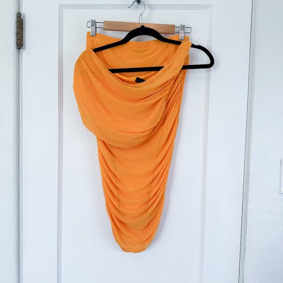 House of Harlow 1960 | 2 Piece Mesh Midi Skirt and One Shoulder Crop Top Orange‎ - Picture 2 of 5